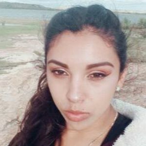 Meet your Posher, Ivette